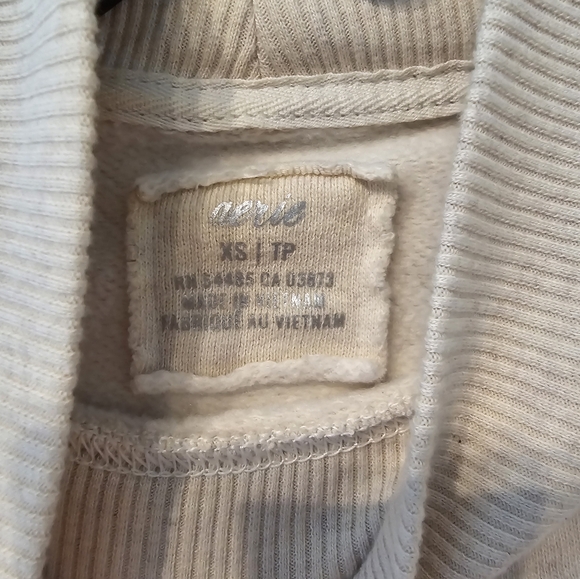 Colorado sweater with pockets. - Picture 2 of 5